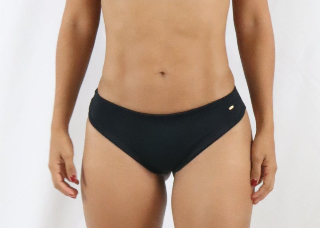 Malena Bottom Essentials