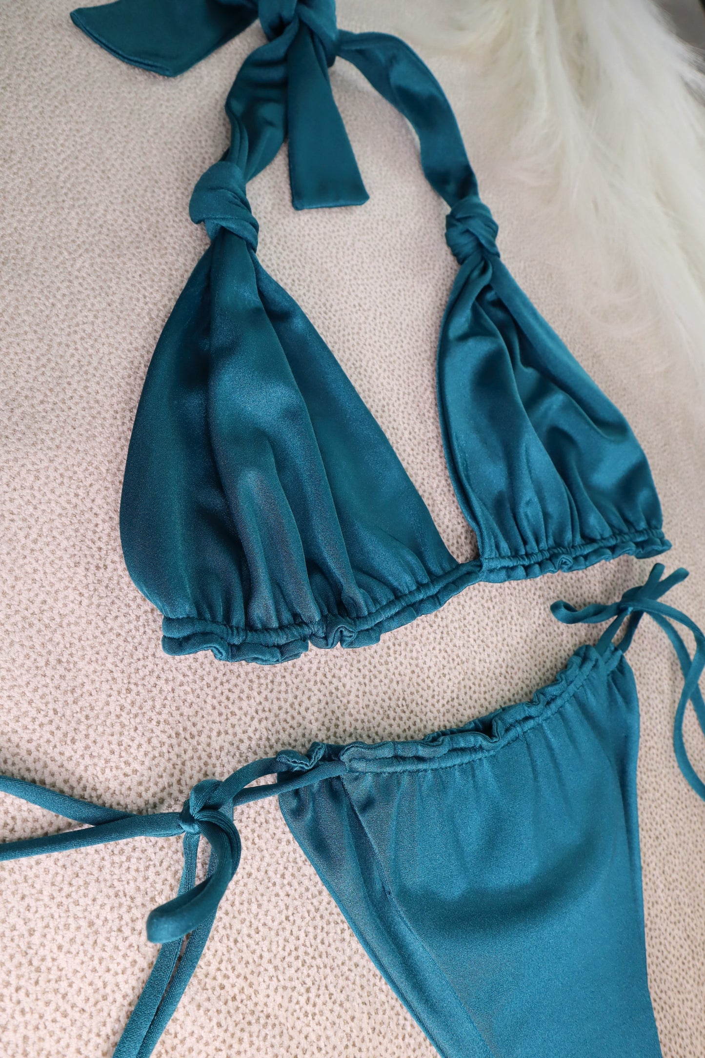 Bikini Athenea